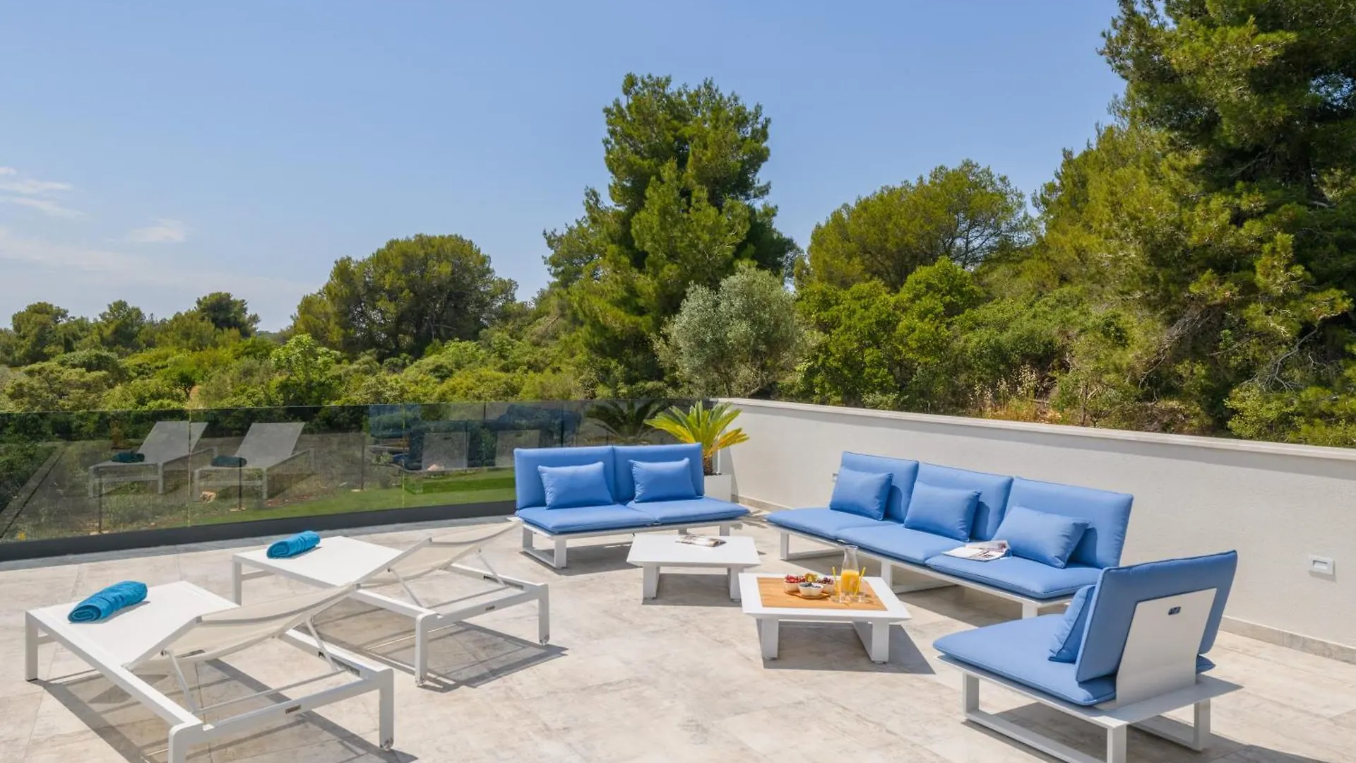 Luxury Villa Luni With Big Private Pool And Hot Tub In Medulin Pula