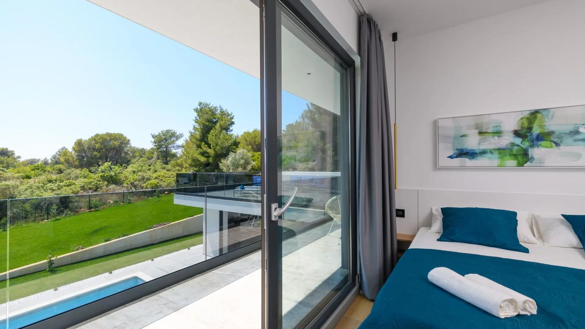 Luxury Villa Luni With Big Private Pool And Hot Tub In Medulin Pula 0*,  Croatia